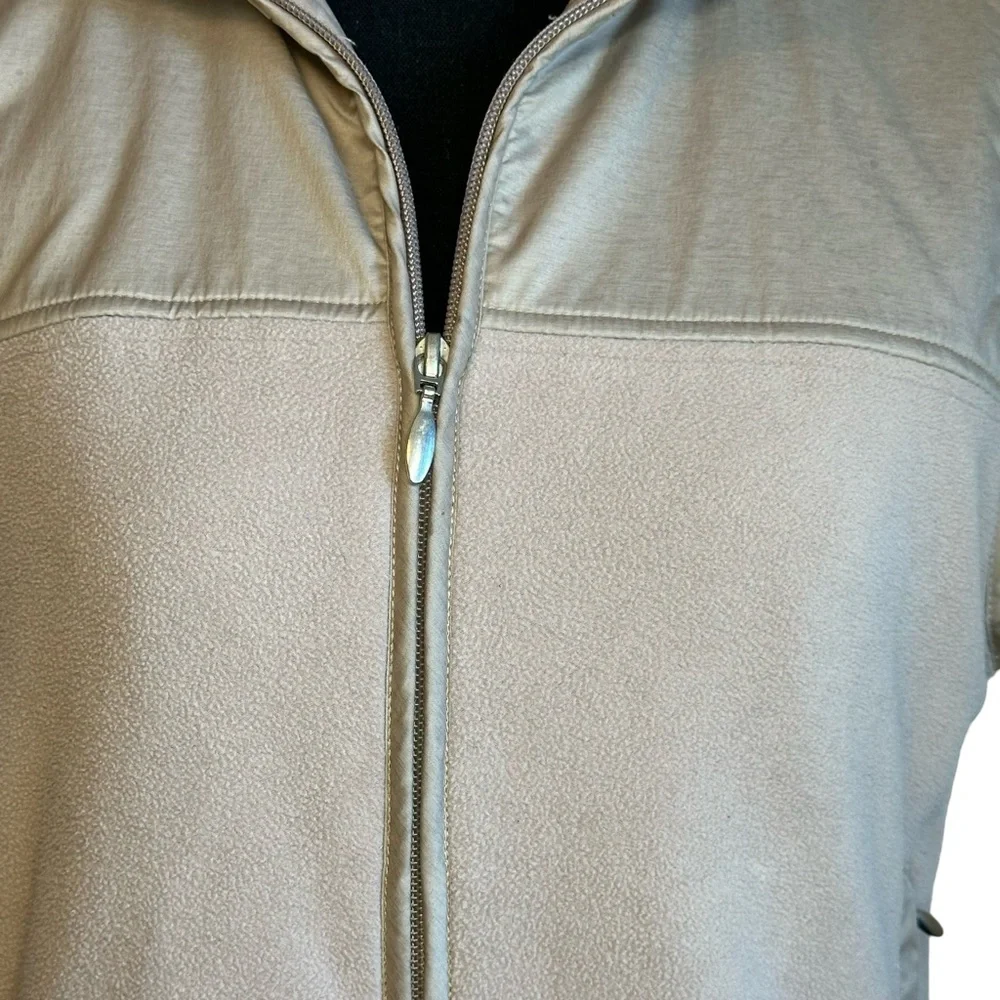 Nike Golf Women’s Taupe Beige Therma Fit Fleece Golf Vest Size Medium 8-10
